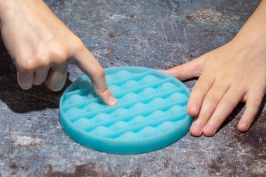 Pop Bubble Fidget Duyusal Oyuncak 'ı it