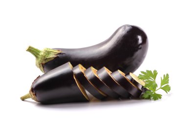 Beyaz üzerine izole edilmiş patlıcanlar
