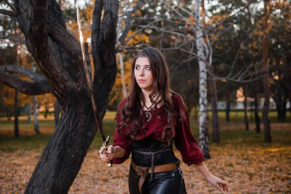 Young Woman Holds Saber While Standing Backdrop Gloomy Dark Autumn — 图库照片