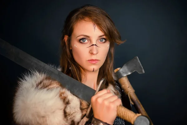 Close Portrait Medieval Female Warrior Barbarian Era Sword Axe Her — Stock Photo, Image