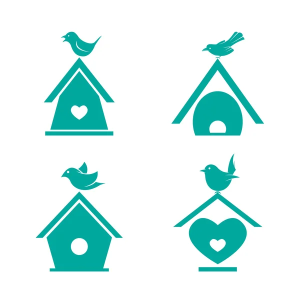Vector group of bird houses on white background. — Stock Vector