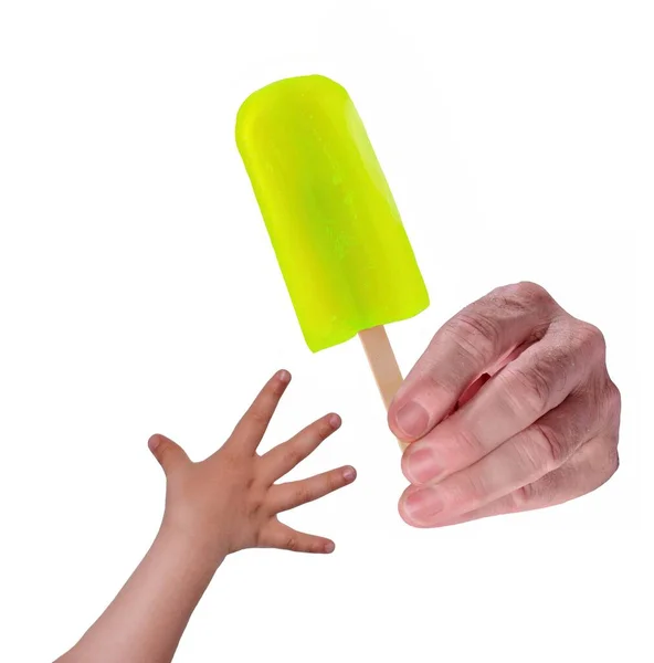 Mano Que Helado Paleta Limón Niño Mano Sobre Fondo Blanco —  Fotos de Stock