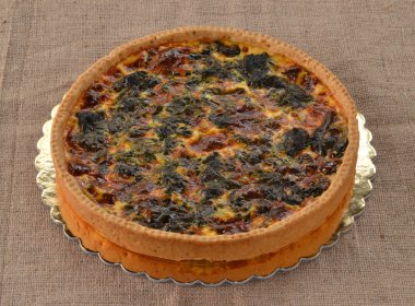 Ispanak ve sebze kek.