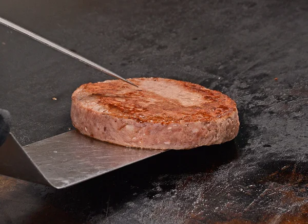 Koken vlees Hamburger — Stockfoto