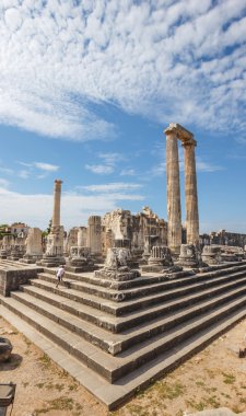 Didim Apollon Tapınağı görünümünü