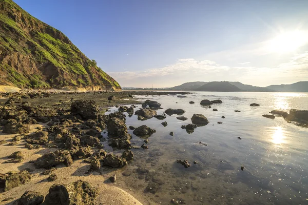 Rock beach at Lombok, Indonesia — Stock Photo, Image