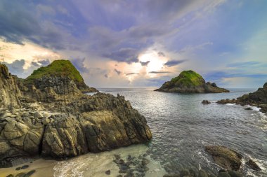 Rock Dağı'nda Lombok Beach, Endonezya