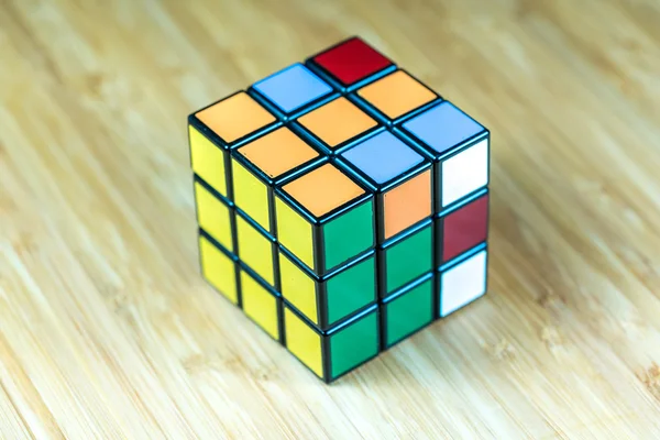 Селангор Малайзия Июня 2016 Года Классический Кубик Рубика 3X3X3 Белом — стоковое фото