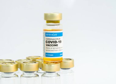 Sağlık hizmetleri konseptiyle Coronavirus aşısı.