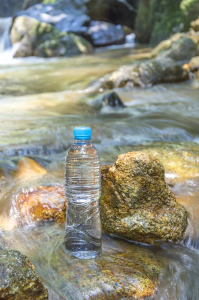 Botella de plástico — Foto de Stock