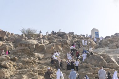 Arafah hill clipart
