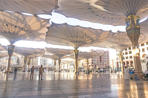 Мечеть Набави
