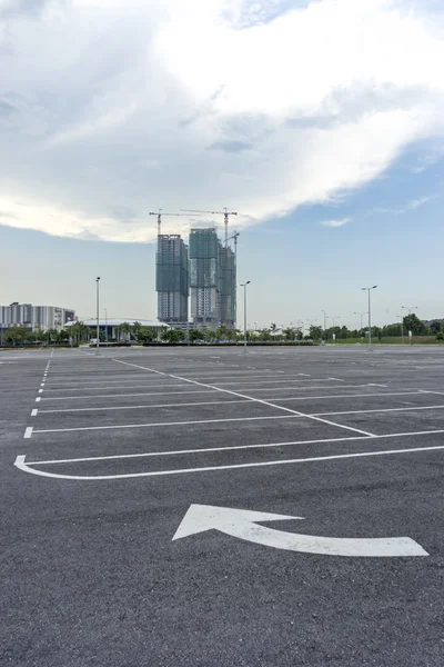 Empty parking lot — Stock Photo, Image