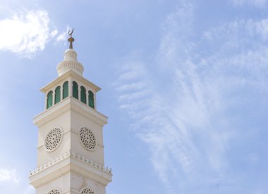 Cami minaresi