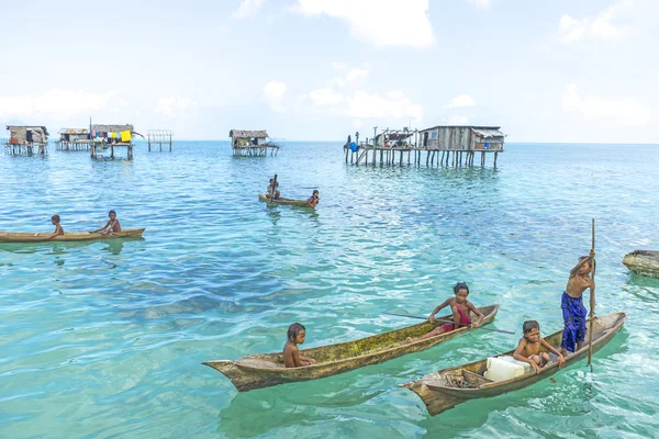 Bajau děti — Stock fotografie