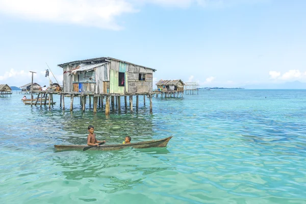 Bajau kids — Stock Photo, Image