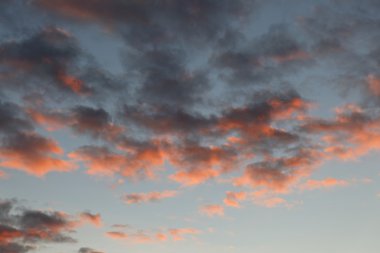 dramatik günbatımı bulutlar