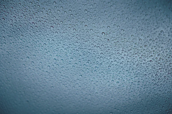 Detailní Záběr Kapek Deště Automobilové Sklo Zamračeném Dni Interiéru Vozu — Stock fotografie
