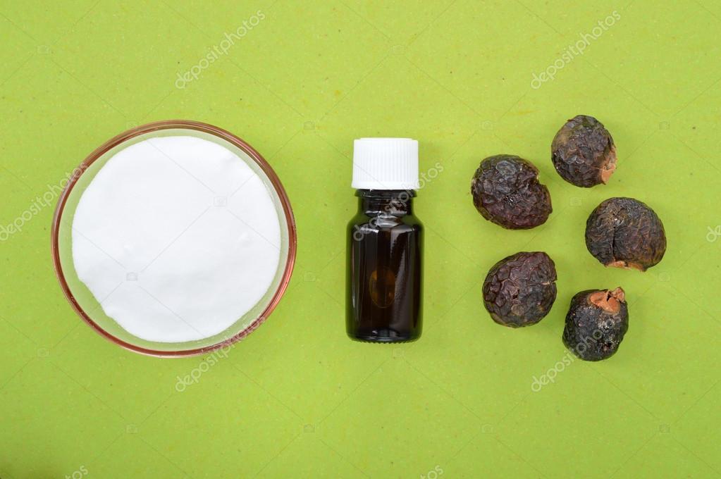 Natural detergents soap nuts and baking soda.