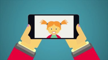 Mutlu genç kız özçekim yapıyor. Hareket 4k çözünürlüğü