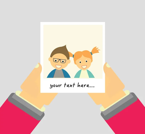 Polaroid resmi elinde