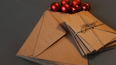 Noel kompozisyonu. Zarflar ve kırmızı toplar