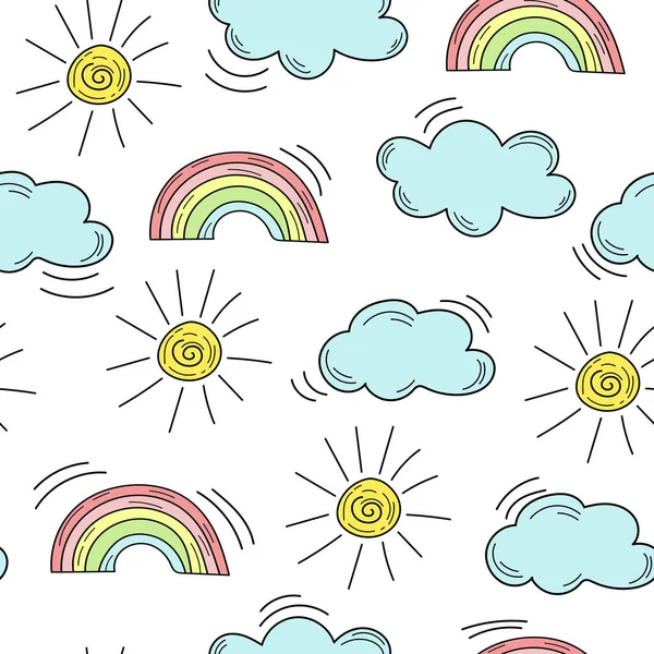 Χαριτωμένο μοτίβο χωρίς ραφή με ένα ουράνιο τόξο, σύννεφα και τον ήλιο σε λευκό — Διανυσματικό Αρχείο