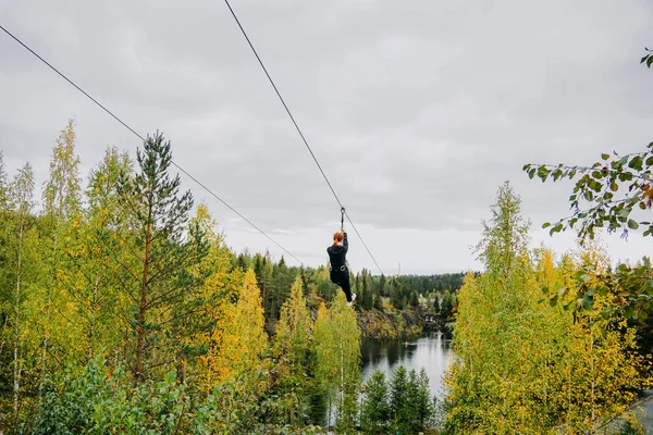 Woman Trolley Equipment Steel Cables Mountain River Extreme Vacation Karelia — Stock Photo, Image