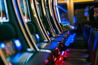 Kumarhane kulübü eğlence eğlence konsepti slot makinesinin arka planını kapat