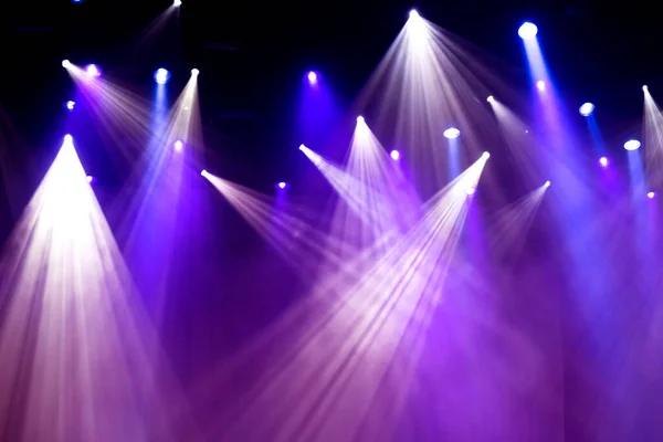 Dramatic Spot Light Smoke Effect Stage Performance Show — Stock Photo, Image