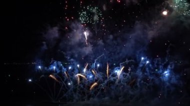 Renkli havai fişek gösterisi kutlama arka planı, şenlik arka planı