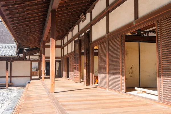 日本京都 日本京都Kyotanabe的Ikyuji Temple Shuon 寺庙是在日本禅宗道士玉秀君 1394 1481 的授意下修复的 图库图片