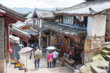 Lijiang, Çin - Eylül 5 2014: eski town lijiang (unesco dünya mirası). ünlü bir dönüm noktası lijiang, yunnan, Çin.