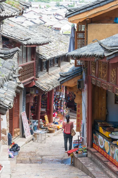 Lijiang, Chiny - wrzesień 5 2014: stare miasto lijiang (wpisanego na listę Światowego Dziedzictwa UNESCO). sławny w lijiang, yunnan, Chiny. — Zdjęcie stockowe