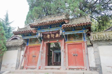 Tianshui, Çin - 7 Ekim 2014: nanguo Manastırı. bir ünlü manastır tianshui, gansu, Çin.