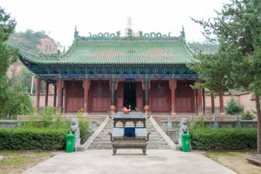 gangu, Çin - 10 Ekim 2014: jiang gangu, tianshui, gansu, Çin wei tapınakta. Jiang wei(202-264) ünlü bir askeri general yapıldı..