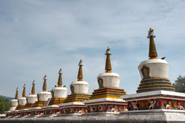 Xining, Çin - 30 Haziran 2014: Kumbum Manastırı. Xining, Qinghai, Çin'in antik kentin ünlü dönüm noktası.