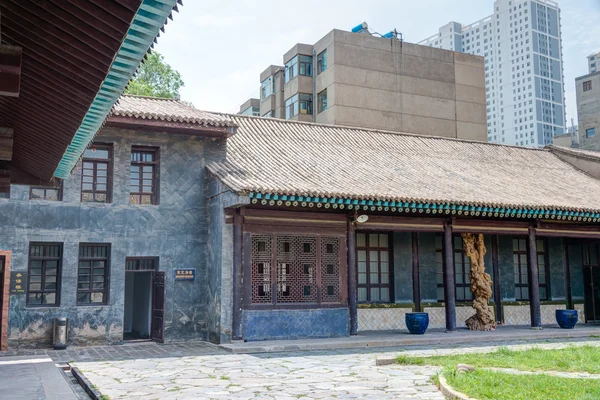 XINING, CHINA - Jul 10 2014: MA BUFANG'S OFFICIAL RESIDENCE(Ma Bufang Gongguan). a famous landmark in the Ancient city of Xining, Qinghai, China. — Stock Photo, Image