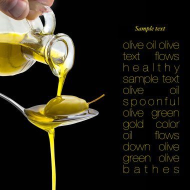 Tam yağı kaşık siyah yeşil zeytin