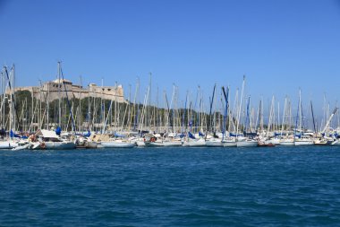 Antibes, Fransa - 27 Ağustos 2014: tekne, yat, port vauban