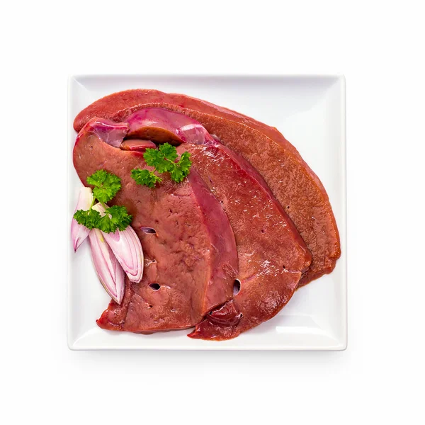 Färsk rå kalvkött lever skivor isolerade, top view — Stockfoto