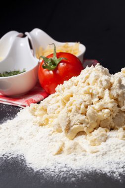 Peynirli kurabiye için malzemeler