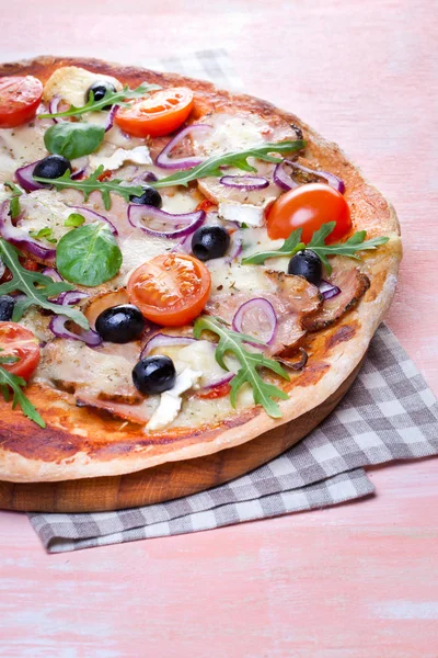 Kuru tedavi jambon pizza