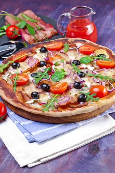 güzel taze pizza