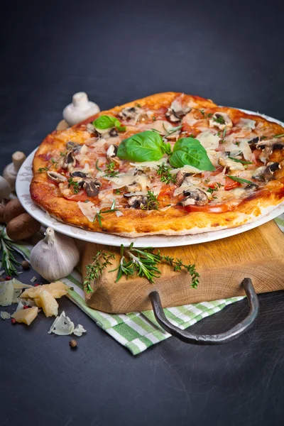 Pizza with Ham and Mushrooms — Stock Photo, Image