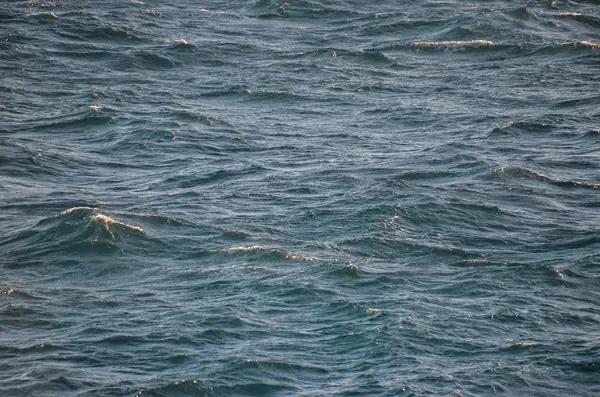 Gedetailleerde textuur van zeewater — Stockfoto