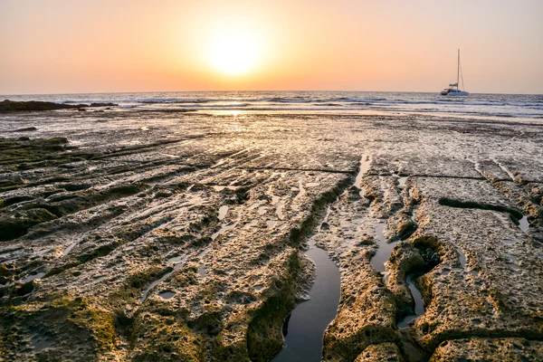 Vista sulla costa oceanica — Foto Stock