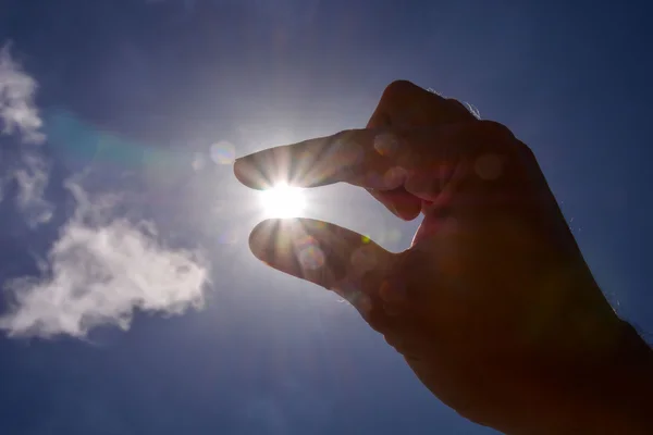 Hand over the Sky and Sun — Stock Photo, Image