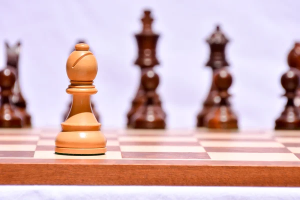 Pièce d'échecs en bois — Photo