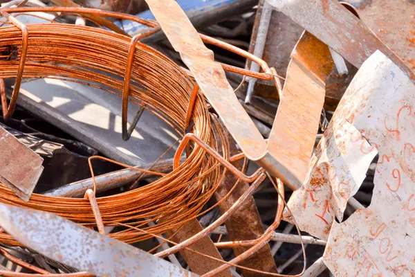 Metal pronto para reciclagem — Fotografia de Stock